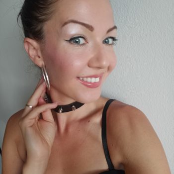 Profil de Ornela, 32 ans, Milf Monaco à Saint-Huruge